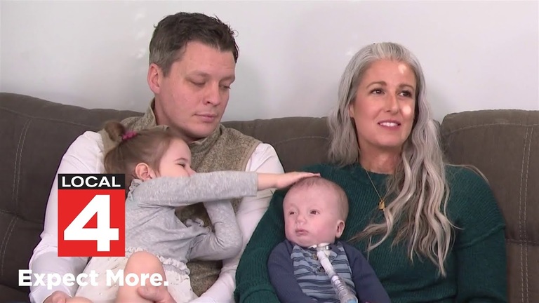 Overlay for YouTube video Overlay for YouTube video